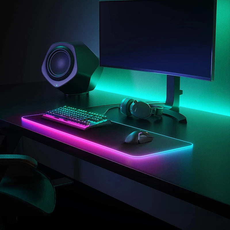 Anti Slip Best Quality Rubber Fabric Material Luminous LED Light RGB Gaming Pad